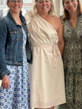 One-Shoulder Cream Cocktail Dress